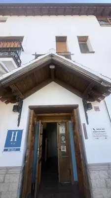 Fachada o entrada de HOTEL LOS GUILOS