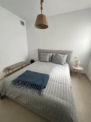 Cama o camas de una habitación en Welcome to your stylish home