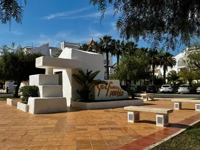 Jardín al aire libre en Apartment by Playa Serena & Golf Views