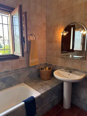 Un baño de Cortijo El Rincón
