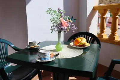 Comida en o cerca de este apartamento