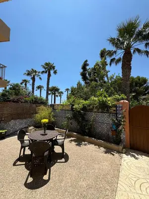 Jardín al aire libre en Apartamento Premium Almeria