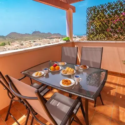 Amplia terraza