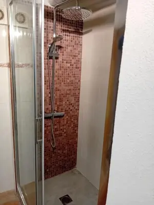Un baño de El Paraje de la Platera