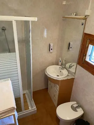 Un baño de Las olivas