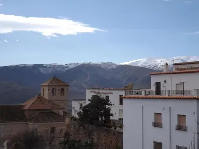 Vista general de una montaña o vista desde el bed & breakfast