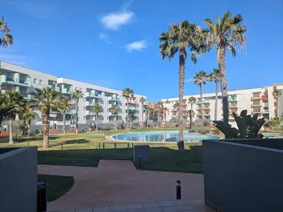 Piscina en o cerca de Penthouse with Ocean Views