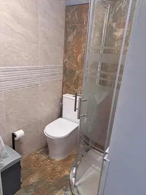 Un baño de Blue Horizon