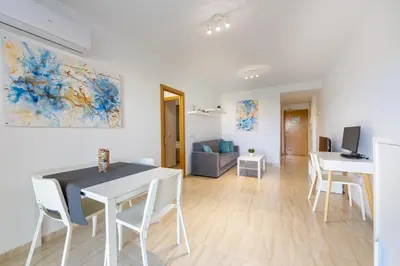 Zona de estar de AlmeriaSuite Palm Beach Apartments