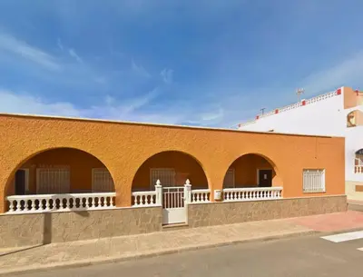 Edificio en el que se encuentra el apartamento