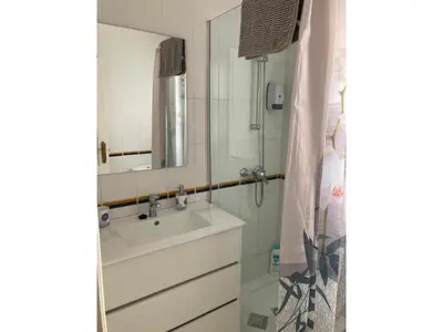 Un baño de Cozy townhouse in Vera, just steps from the beach