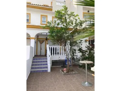 Un balcón o terraza de Cozy townhouse in Vera, just steps from the beach