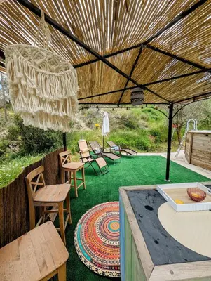 Jardín al aire libre en Casa Satori Country House & Pool Sleeps 8