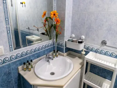 Un baño de Beautiful apartment by the sea in Almeria