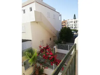 Edificio en el que se encuentra el apartamento