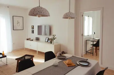 Comida en o cerca de este apartamento