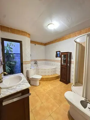 Un baño de Great House Almería