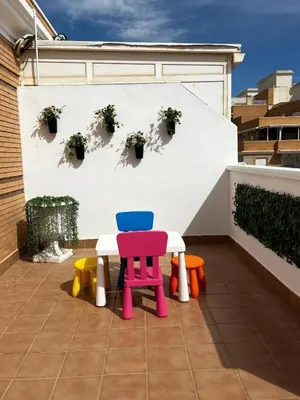 Un balcón o terraza de Atico con vistas al mar by Expoholidays