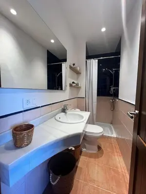 Un baño de Apartamento Lujo Taray Golf Resort, Valle del Este