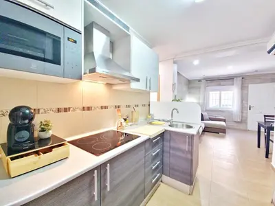 Una cocina o zona de cocina en Apto BRISAS DEL CABO II, Cabo de Gata, Almería