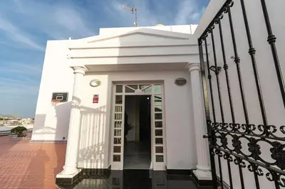 Plano de Villa Nico, con piscina privada - By Aloha Palma