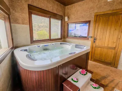 Un baño de Holiday Home Mirador by Interhome