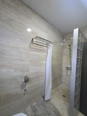 Un baño de El Paraiso Nijar