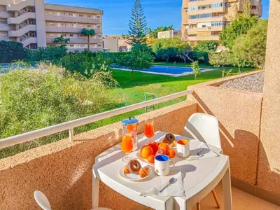 Comida en o cerca de este apartamento