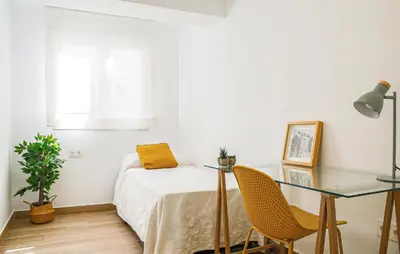 Cama o camas de una habitación en Lovely Apartment In Almeria With Wifi