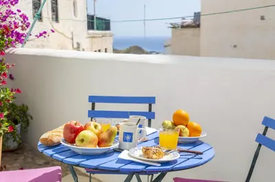 Comida en o cerca de este apartamento