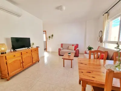 Una televisión o centro de entretenimiento en SOL, PLAYA y MAR IV Cabo de Gata Almería