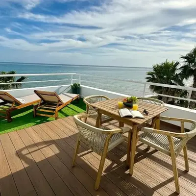 La Calma - Seafront Penthouse
