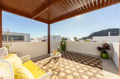 Un balcón o terraza de Long stays # Beach 5min # Sea views # Eco-Friendly