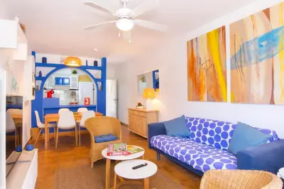 Zona de estar de Marine Oasis, Duplex with Pool by the Sea
