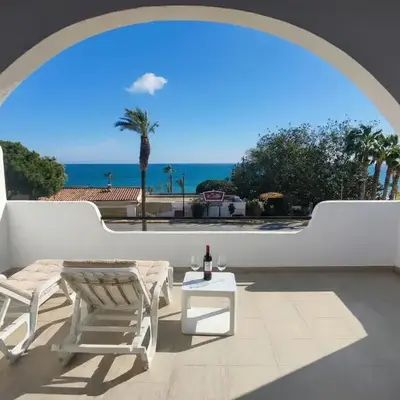 Apartamento 1ª Linea de la playa con Vistas al mar