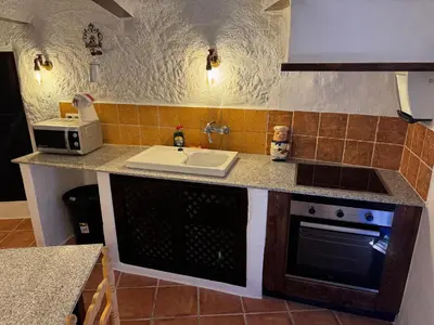 Una cocina o zona de cocina en Cuevas La Veranda Orce