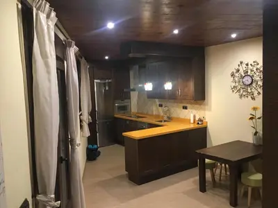 Una cocina o zona de cocina en Hostal Mulhacén