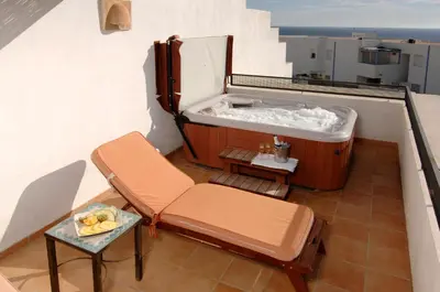 Un balcón o terraza de Calachica Las Negras Hotel Boutique