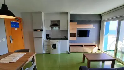 Una cocina o zona de cocina en Destinos de Sol Roquetas de Mar - Montepío Minería