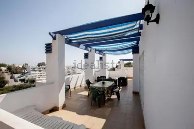 Un balcón o terraza de Atico Amplio En Mojacar