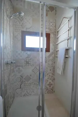 Un baño de La Gata Azul, Rodalquilar