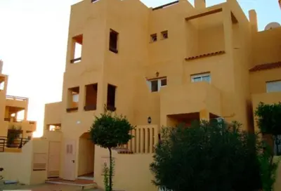 Edificio en el que se encuentra el apartamento