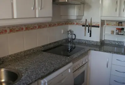 Una cocina o zona de cocina en Faro