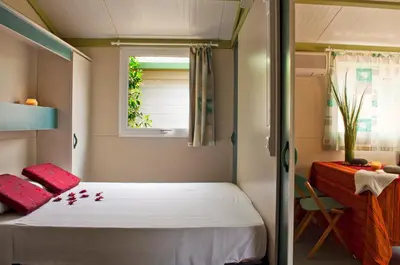 Cama o camas de una habitación en Complejo Turístico Los Escullos Cabo de Gata