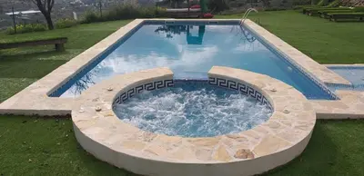 Piscina en o cerca de Los Castros