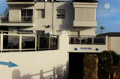 Un balcón o terraza de HOTEL Palomares Beach