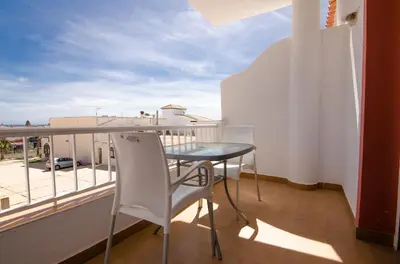 Un balcón o terraza de Hostal Manolo