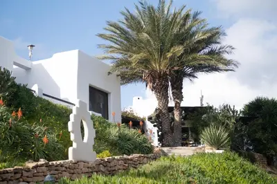 Jardín al aire libre en La Almendra y El Gitano