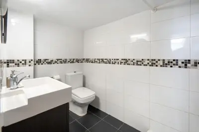 Un baño de Casa Miraya