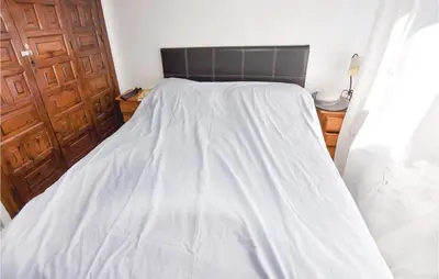 Cama o camas de una habitación en Lovely Apartment In Roquetas De Mar